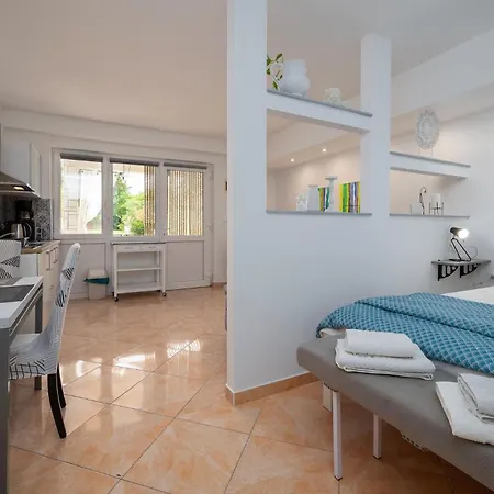 Holiday home Amazing In With Jacuzzi Labin (Istria)